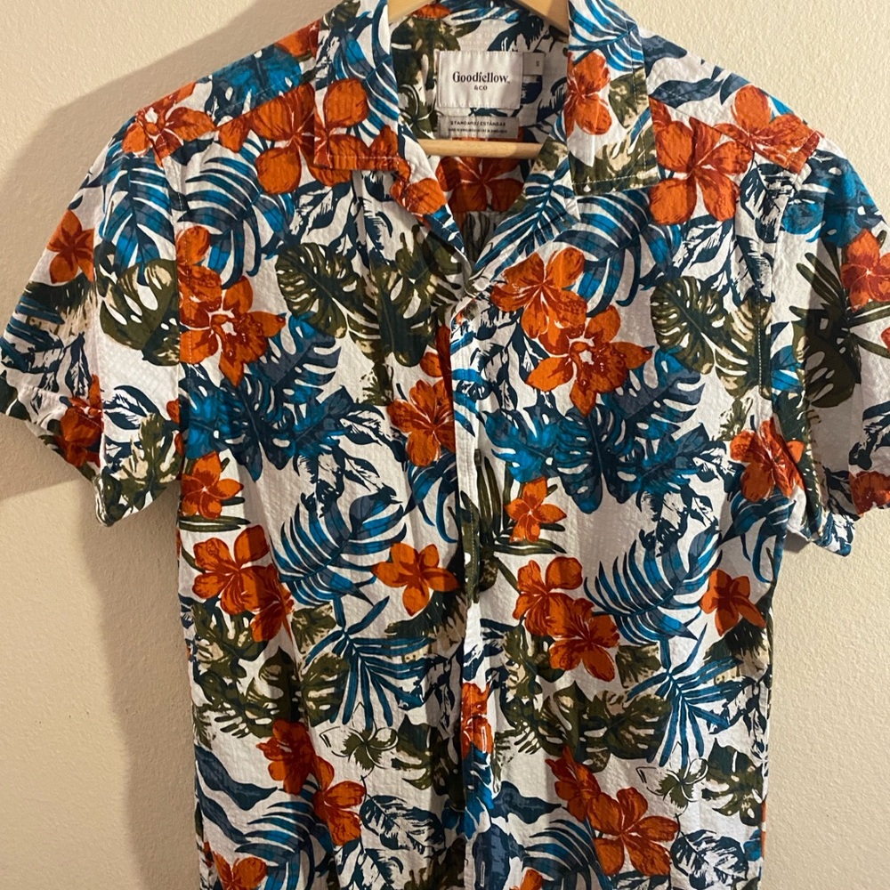 Goodfellow & Co Men's Floral Button Down Shirt - Orange, Blue, and Green